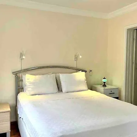 Burcu , Magnificent Sea View, Cozy, Free Otopark, Free Wifi * Бодрум