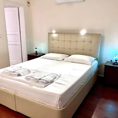 Burcu , Magnificent Sea View, Cozy, Free Otopark, Free Wifi بودروم