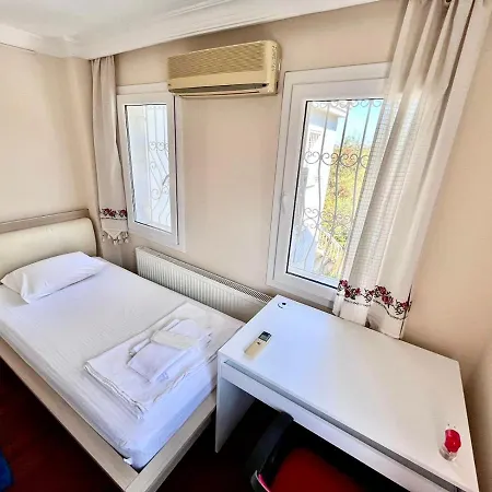 Burcu , Magnificent Sea View, Cozy, Free Otopark, Free Wifi * Bodrum