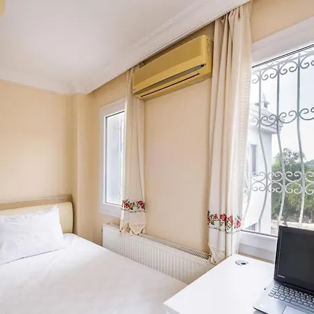 Burcu , Magnificent Sea View, Cozy, Free Otopark, Free Wifi فيلة