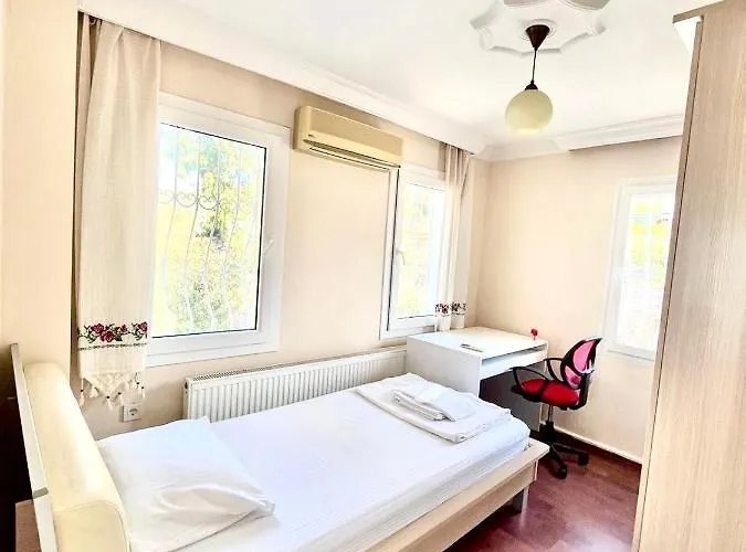Burcu , Magnificent Sea View, Cozy, Free Otopark, Free Wifi Bodrum
