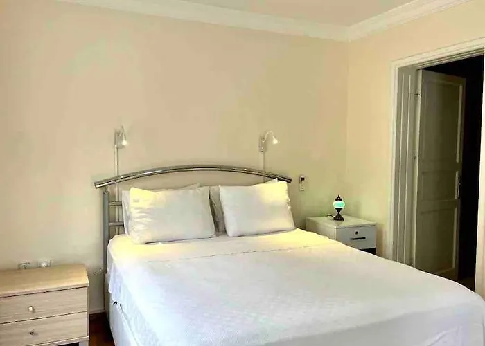 Burcu , Magnificent Sea View, Cozy, Free Otopark, Free Wifi * Bodrum