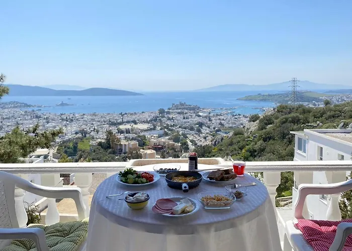 Burcu , Magnificent Sea View, Cozy, Free Otopark, Free Wifi * Αλικαρνασσός